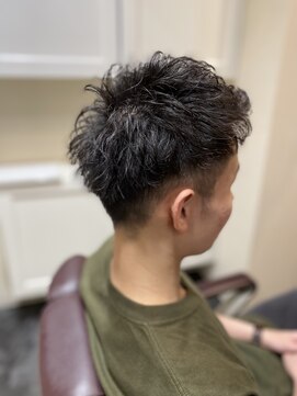 ヘアーズロー(hair's LOWE) ピンパーマ+刈り上げ2ブロック