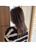 エイトデイズ 三宮駅前店(EIGHT days) バレイヤージュ