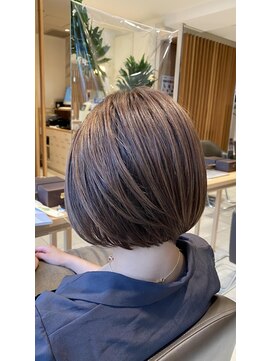 キャリ(CALI) ベージュ系ボブスタイル<<CALI・田町・三田・美容室・平林>>