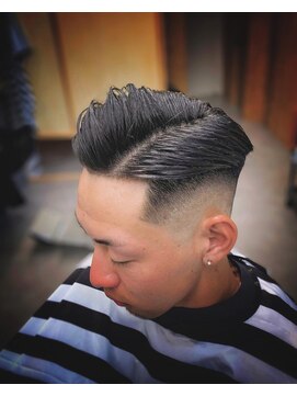 フジヤマバーバーショップ エビス(FUJIYAMA BARBER SHOP ebisu) スキンフェードクラシックskinfadeclassic【ebisu】