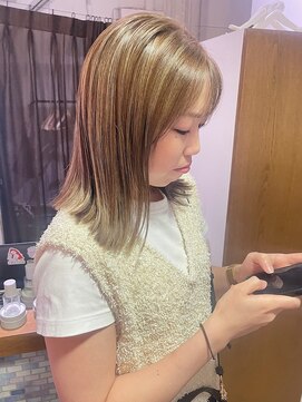 ミスターグッドモーニング(MR.GOOD MORNING) 柔らかベージュハイライトみでぃ