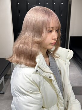 ベレーザ 渋谷(BELEZA) 11837フェザーショートミルクティーベージュホワイトブロンド