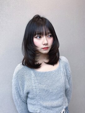 リングバイモアムー(Ring by Moremuu) 韓国風ヘアレイヤーケアブリーチ　あいり