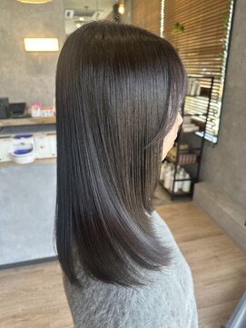 エレノア 越谷(Eleanor) ◯艶髪×寒色系ベージュ◯