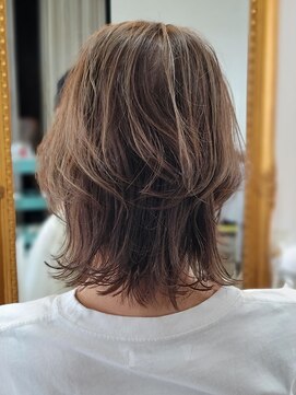 ハグエヴェック(HUG AVEC) 最旬!ウルフレイヤースタイル