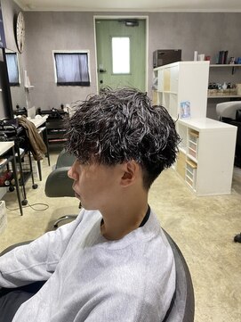 ミオ(Mio) 滋賀/南草津/メンズ美容室/波巻きツイストスパイラルパーマ/