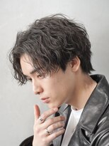 フィフス トウキョウ (fifth TOKYO) ツイストスパイラルパーマ刈り上げ波巻きスパイラル緩めパーマ