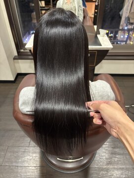 素髪のように自然な美髪ストレート