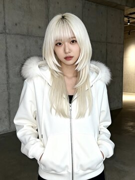 レイヤーカットショートウルフくびれボブ前下がりボブシャギー