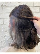 ブルーム コスタ(Blume COSTA)&nbsp;～全体ブリーチに抵抗がある方の為のインナーシルバーカラー～