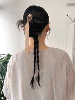 ルーナ(Luna)&nbsp;スーパーロングさんの艶々リボンカチモリヘア