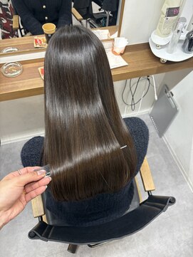 ファーストステップ 表参道(FIRST STEP) 髪質改善ストレートで叶えるツヤ髪/髪質改善トリートメント/大人