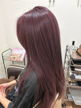 ヘアアンドメイク ブランシュ(HAIR&MAKE BLANCHE) カシスレッド