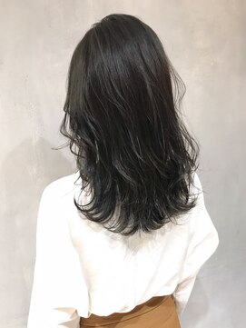 アイティー バイ アルバム 浦和店(IT by ALBUM) ブラックマット_ホワイトグレージュネビージュ_ba243212