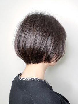 クルー(Creww KYOTO) シンプルツヤ感ショートボブ
