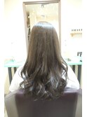 オリーブとベージュとカーキのゆるふわロング