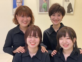 アトリエジーデーパリ 宮の沢店(Atelier JD PARIS)の写真/【女性スタイリストのみ】女性ならではの細やかな気配りと一人ひとりに寄り添った丁寧な接客が大好評◎