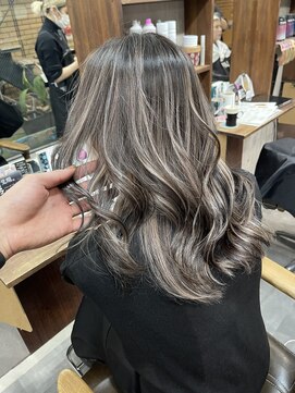 ラフ(LAFF) #黒髪#ボブルフ#ネビージュ#小顔#ワンレン