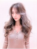 ホワイトミルクティーアッシュシャドールーツ毛先ワンカール