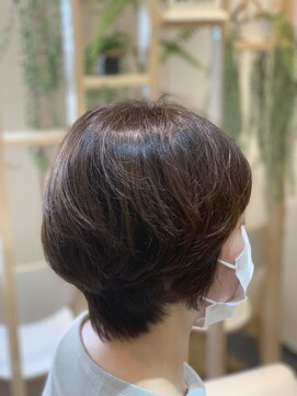 ウミトソラ(Umi to Sora) フェミニンカジュアル似合わせカット