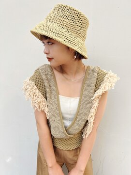 シカ(sica) ナチュラルベージュ