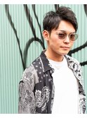 流し目アップバングショート