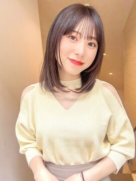 トゥルーズ 梅田店(TLUUS) 【TLUUSホワイトグレージュチェリーブラウンミニウルフ】