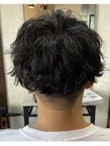 アクアマリン8810 ハチハチイチゼロ(AQUA MARINE 8810)&nbsp;束感ショート/ツーブロックマッシュ/ハイライト/波巻き/北習志野