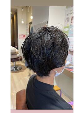 ハピエル ヘアークルー(HAPPYEL hair crew) ショートパーマスタイル　30代40代50代60代