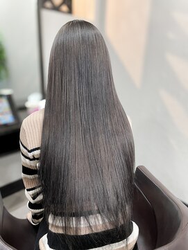 エレクシィ(ELEXY) ダークモノトーン シールエクステロングスタイル