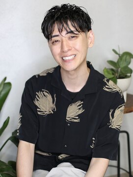 バース(BIRTH) スーツ短髪ツーブロック束感モテる黒髪 11