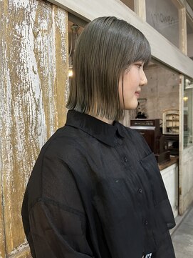 メーヴェ(Mowen) オリーブグレージュ