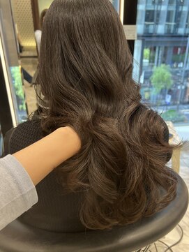 アピッシュ ギンザ(apish ginza) コテ巻き風パーマ韓国パーマ結んでも可愛いパーマ