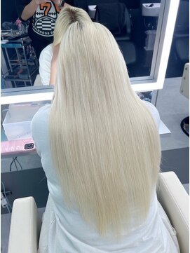 テイス 新宿(TACE) ブロンドエクステ[ネビージュ/黒髪/小顔/新宿]