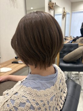 イロ(iro) ブラウンベージュ
