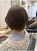 ブラウンベージュ