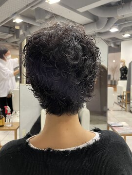 セン 表参道(sen) ベリーショート/ウェーブヘア[表参道/原宿駅］