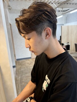 ユニカ 宇都宮(yunica) ダークアッシュ/アッシュベージュ/カルマパーマ/ベリーショート