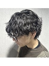 【波巻きパーマ】安定の人気。ボリュームを抑えつつ柔らかい質感が特徴のパーマ！