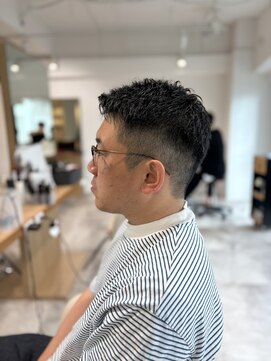 ソイクフ 四条大宮店(SOY-KUFU) 20代30代40代◎似合わせカットナチュラルフェードの大人スタイル