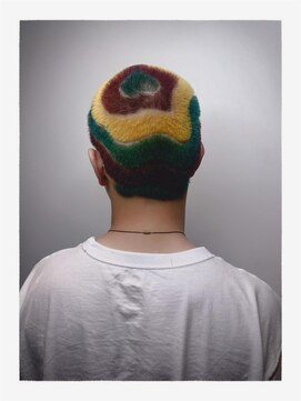 フランクスバーバーザスタンド(Frank’s barber the stand) サーフカール/スパイキーショート/ブルーブラック/飯田橋