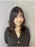 レイヤーカットハッシュカット/小顔に見せるヘア/オリーブグレー