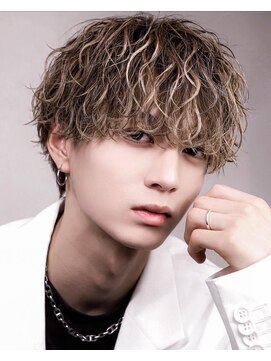 ゴールド 渋谷神南(GOALD) ツイストスパイラル