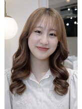 アンド ラ ブランシュ(&.La Blanche)&nbsp;Sakomi .