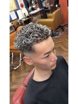 クラウン(CROWN)&nbsp;ホワイトメッシュ×極道パーマ