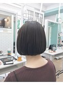 ミニボブ×ダークグレー