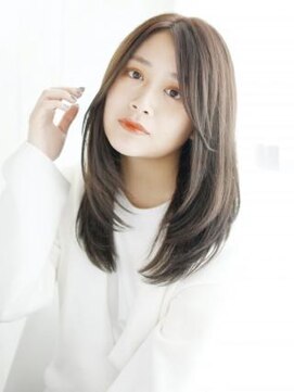 ナル 白山神社参道通り店(nalu) ナチュラルレイヤーストレートスタイル