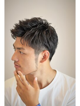 ノイセル 西本町(Noisyle) ソフトツーブロックフェードアップバングスタイル