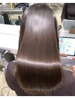 キュア 表参道(CURE)&nbsp;黒髪/グレージュカラー/ココアベージュ/ヘルシーロング[表参道]