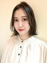 ビュートリアム265(BEAUTRIUM 265)&nbsp;外ハネボブ ストレートボブ インナーベージュ グレーベージュ